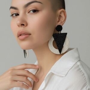 Y2K Abstract Black and White Earrings  see measurements